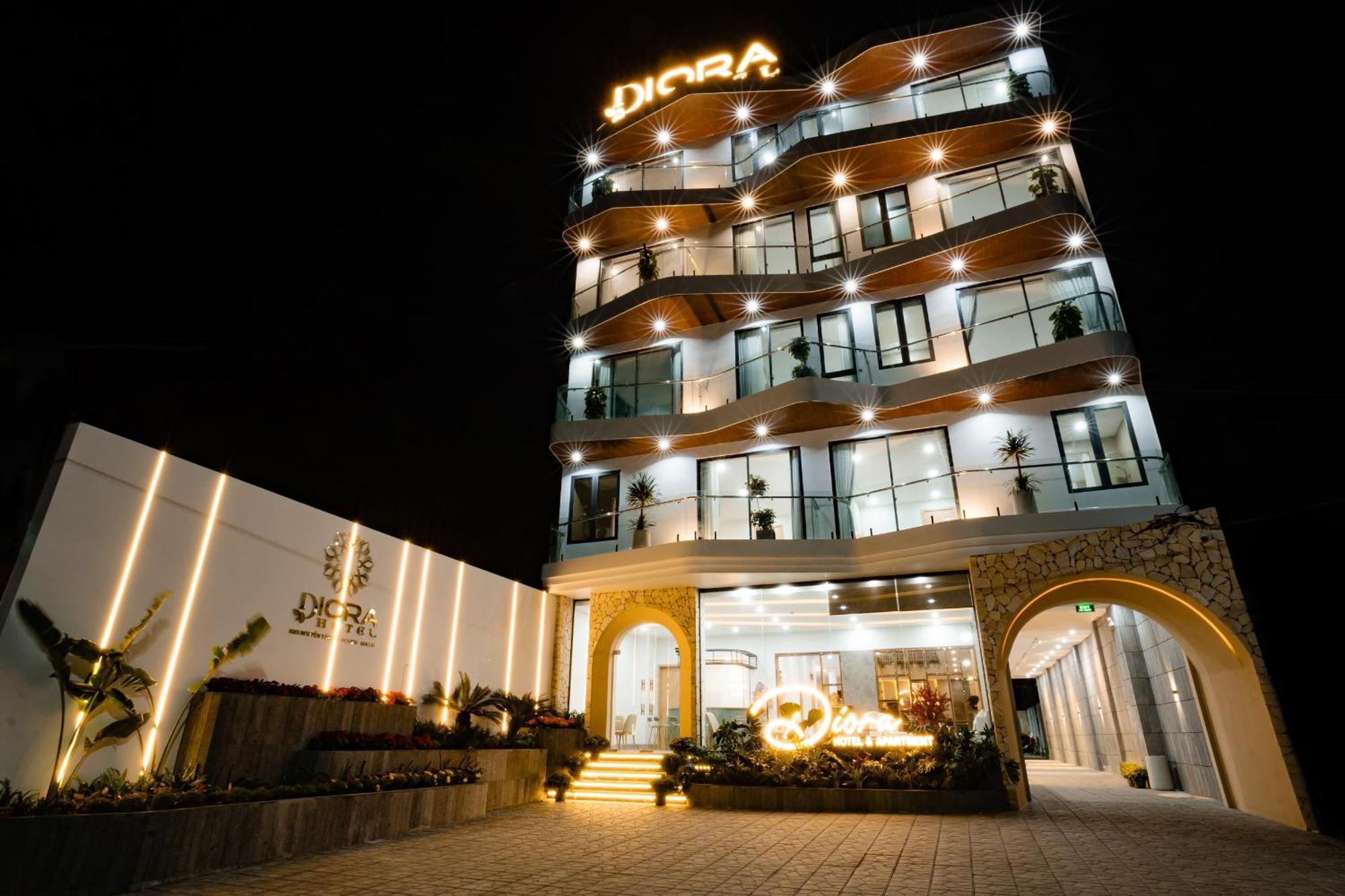 Diora Hotel Pleiku By Hos Exterior photo